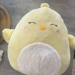 24 inch  Easter chick squish mellow with tags
